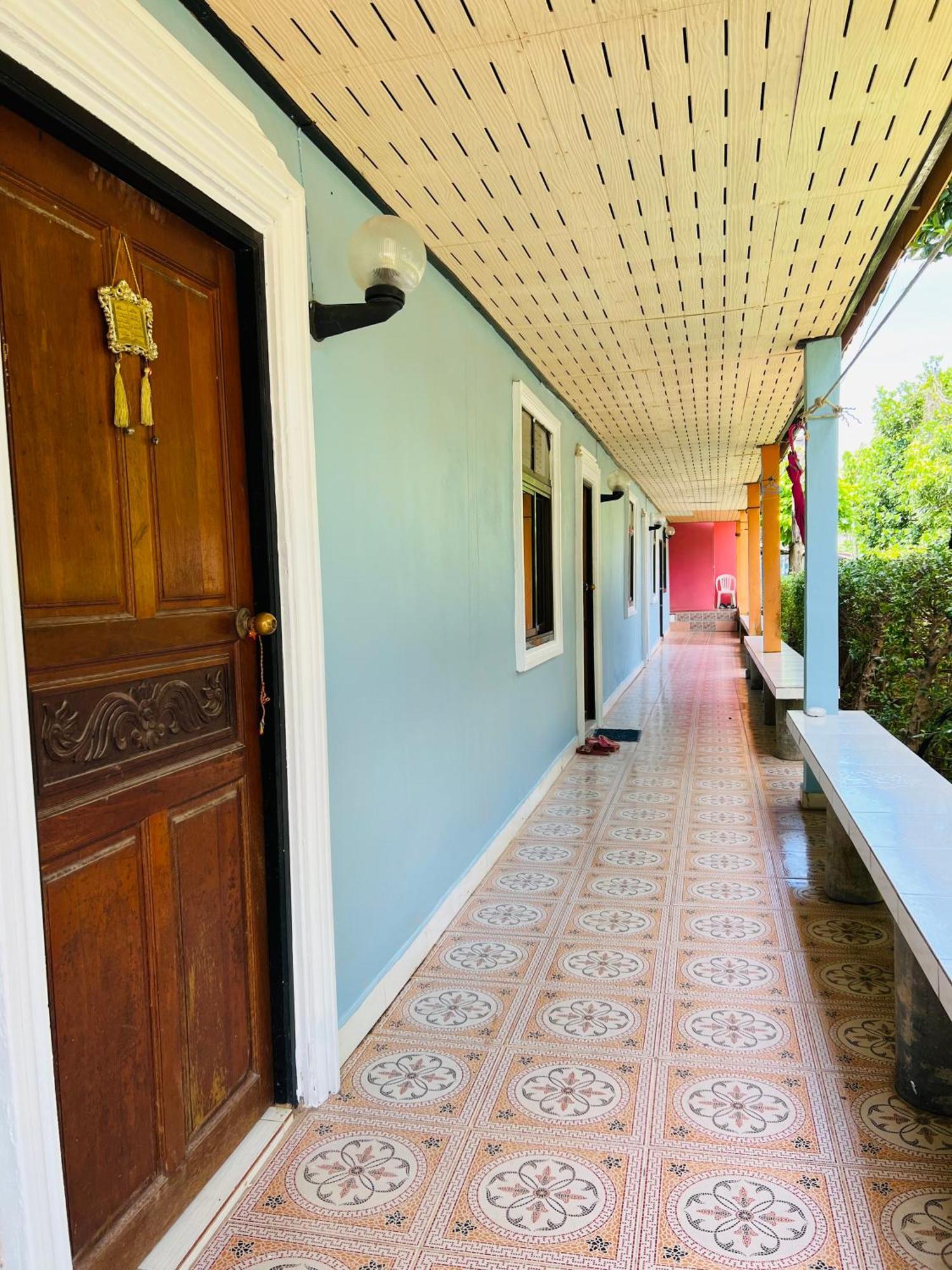 Prukrom Lanta Guesthouse Ko Lanta Exterior foto