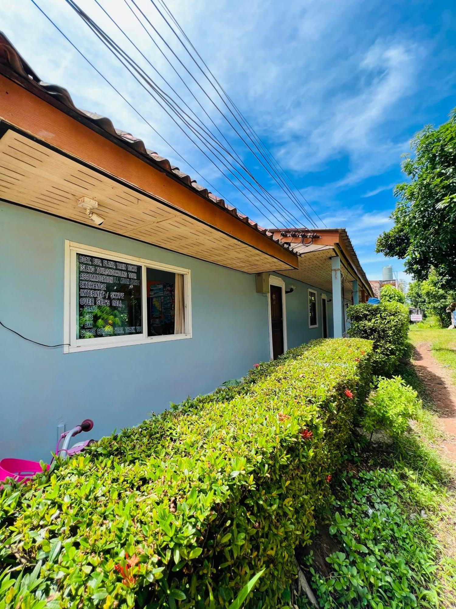 Prukrom Lanta Guesthouse Ko Lanta Exterior foto